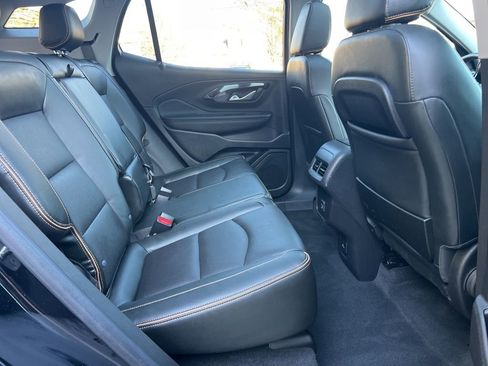 Used 2022 GMC Terrain AT4 w/ Infotainment Package II AWD/4WD image 30