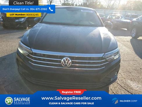 Used 2019 Volkswagen Jetta SE w/ Cold Weather Package FWD image 7