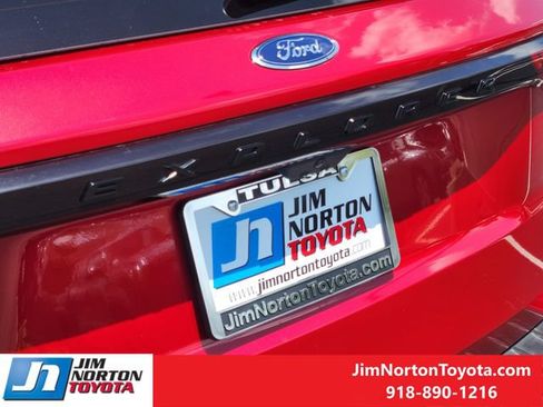 Used 2025 Ford Explorer ST AWD/4WD image 12