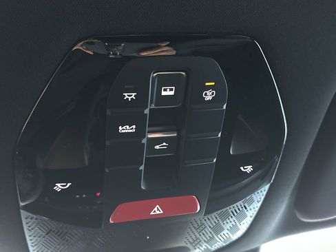 New 2026 Kia EV9 Land image 31