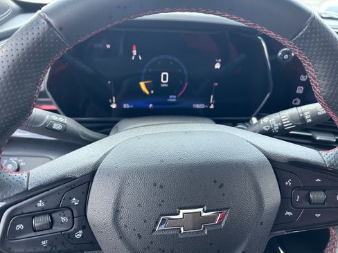 Certified 2024 Chevrolet Trax RS w/ Driver Confidence Package FWD image 17