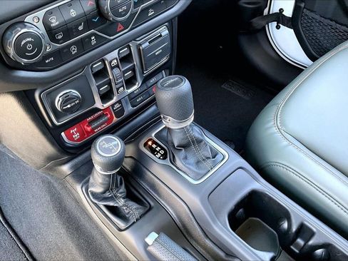 New 2026 Jeep Gladiator Mojave AWD/4WD image 28