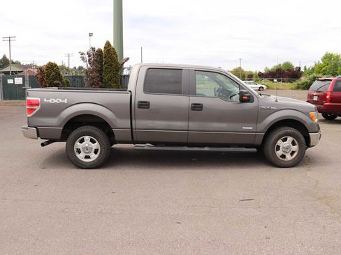 Used 2014 Ford F150 XLT w/ Equipment Group 301A Mid AWD/4WD image 4