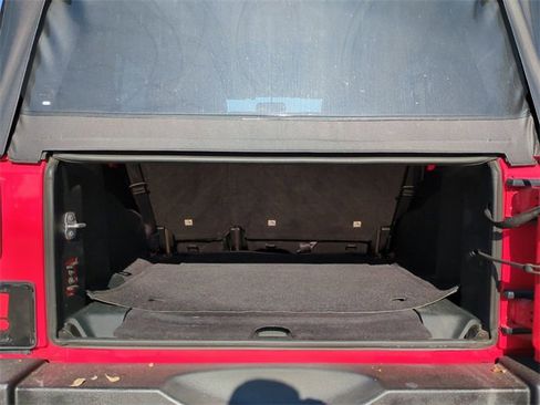 Used 2018 Jeep Wrangler Unlimited Sport S image 14