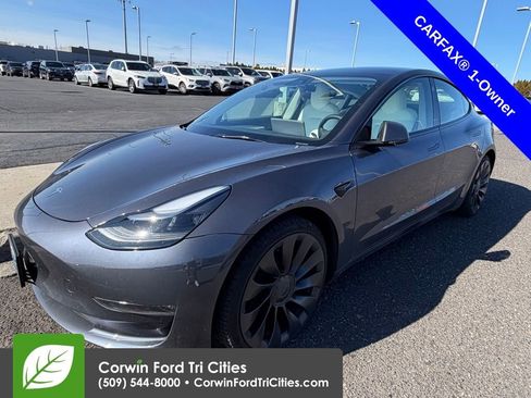 Used 2023 Tesla Model 3 Performance image 8