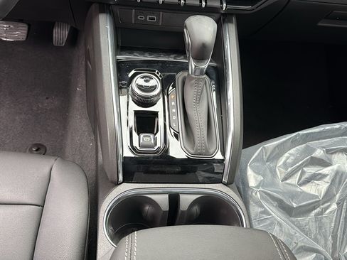 New 2026 GMC Canyon Elevation w/ Convenience Package image 18