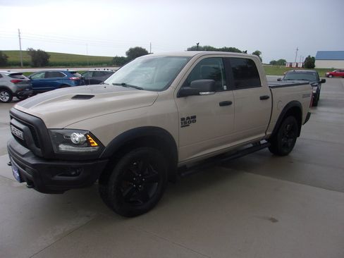 Used 2019 RAM 1500 Warlock AWD/4WD image 6