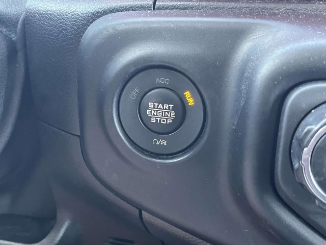 Used 2021 Jeep Wrangler Unlimited Rubicon AWD/4WD image 33