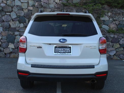 Used 2014 Subaru Forester 2.5i Limited image 8