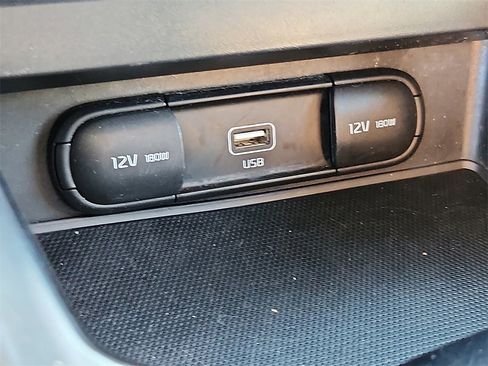 Used 2021 Kia Soul S image 24