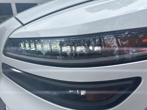 Used 2025 Genesis GV80 3.5T Prestige AWD/4WD image 9