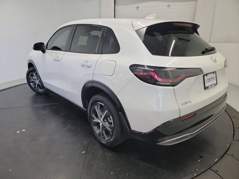 Used 2024 Honda HR-V EX-L image 6