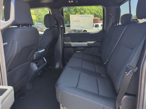 New 2026 Ford F150 XLT w/ Equipment Group 302A MID AWD/4WD image 12