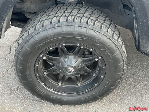 Used 2014 Toyota Tacoma PreRunner w/ TRD Sport Package RWD image 8