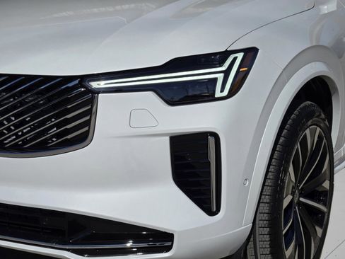 New 2026 Volvo XC90 B6 Ultra w/ Protection Package AWD/4WD image 10