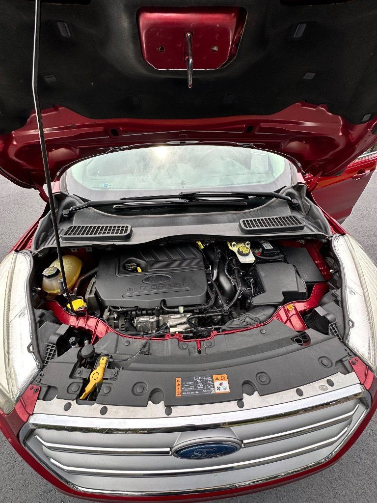 Used 2017 Ford Escape SE FWD image 29