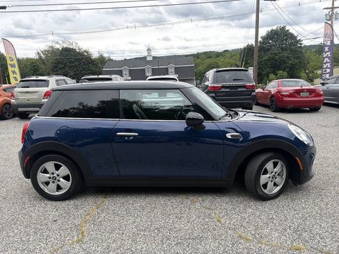 Used 2017 MINI Cooper 2-Door Hardtop FWD image 6