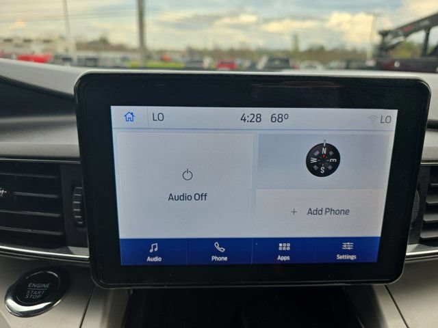 Used 2022 Ford Explorer XLT w/ Equipment Group 202A AWD/4WD image 30