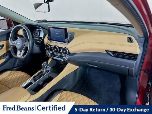 Used 2021 Nissan Sentra SV w/ SV Premium Package image 13