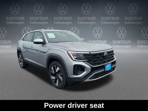 Used 2024 Volkswagen Atlas Cross Sport SE FWD image 8