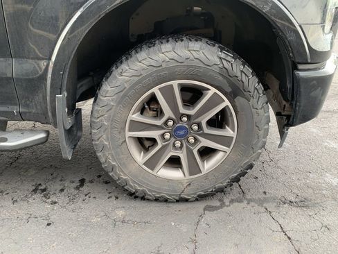 Used 2017 Ford F150 XLT w/ Equipment Group 301A Mid AWD/4WD image 20