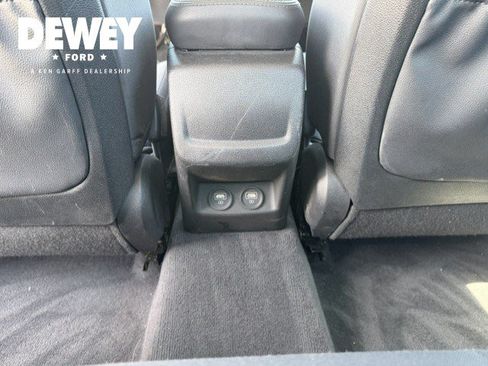 Used 2022 Kia K5 LXS FWD image 26