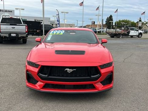 New 2025 Ford Mustang GT image 9