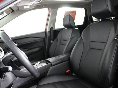 Certified 2025 Nissan Rogue SV w/ SV Premium Package FWD image 20