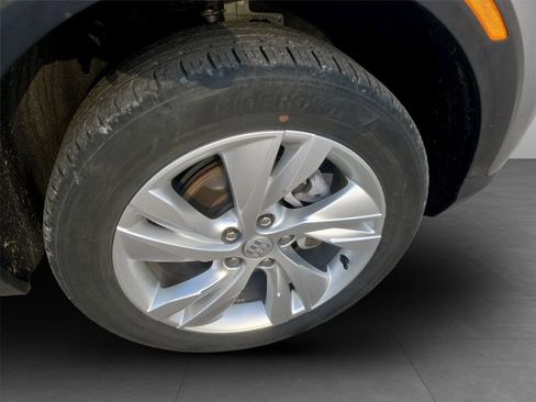 Used 2025 Buick Encore GX Preferred image 34