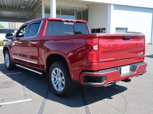 Used 2023 Chevrolet Silverado 1500 High Country AWD/4WD image 8