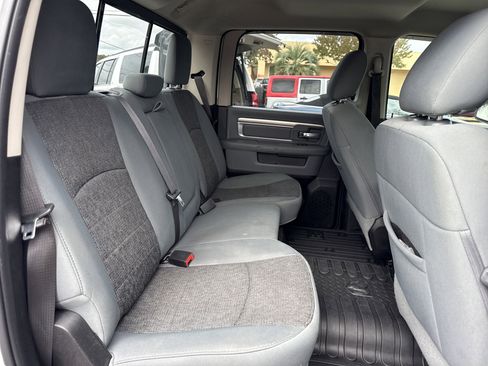 Used 2019 RAM 1500 Big Horn image 25