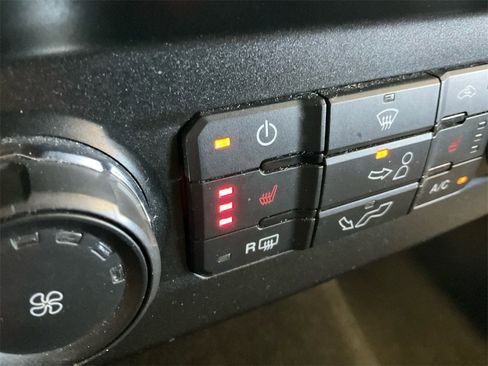 Used 2020 Ford F150 XLT w/ Equipment Group 302A Luxury image 23