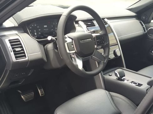 New 2026 Land Rover Discovery Dynamic SE AWD/4WD image 10