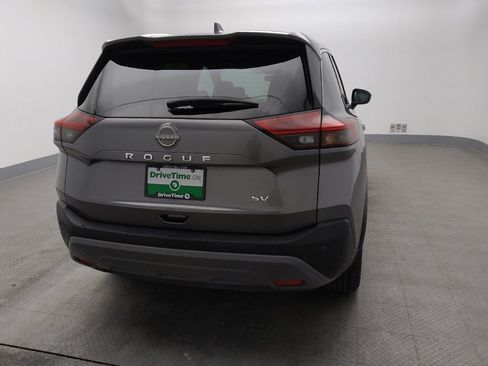 Used 2023 Nissan Rogue SV image 9