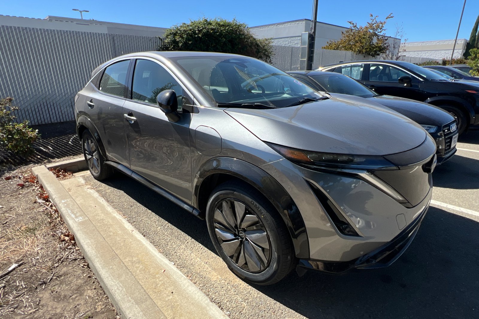 Certified 2023 Nissan Ariya FWD image 5