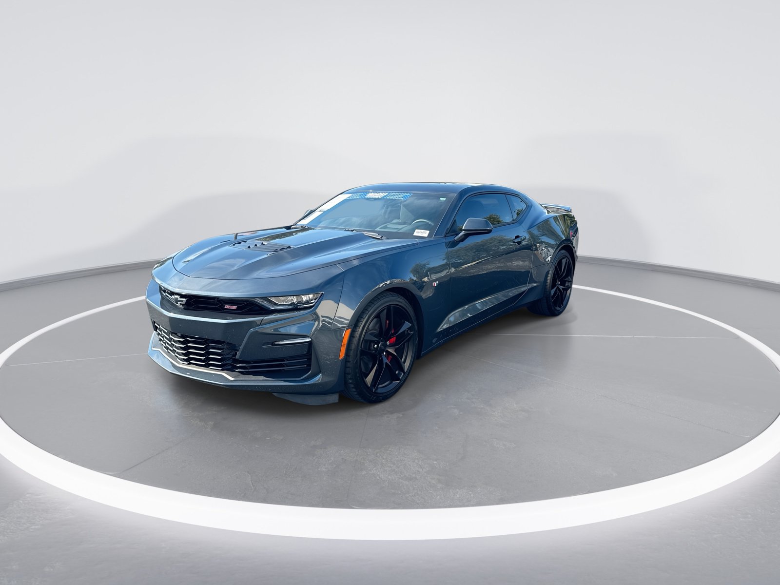 Used 2023 Chevrolet Camaro SS RWD image 5