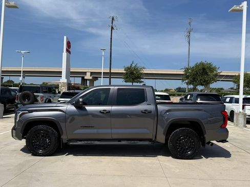Used 2025 Toyota Tundra SR5 AWD/4WD image 7