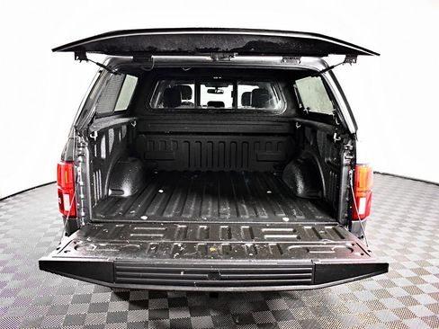 Used 2020 Ford F150 Lariat image 41