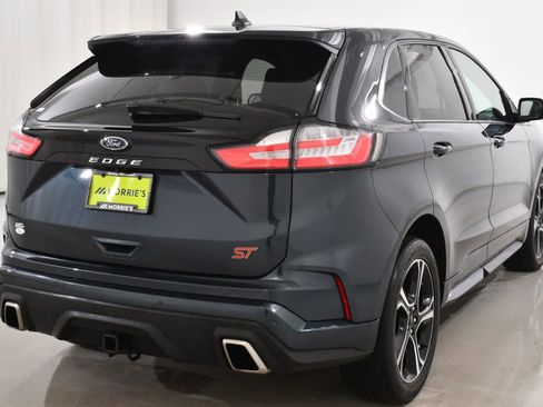 Used 2022 Ford Edge ST image 12