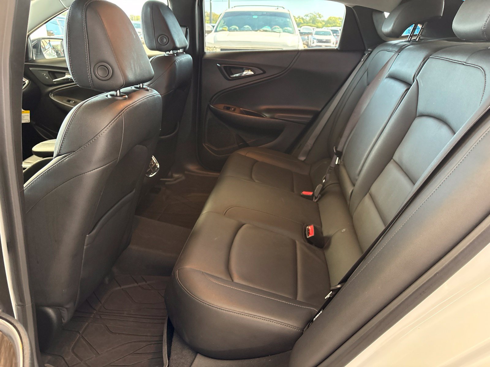 Used 2024 Chevrolet Malibu LT FWD image 16