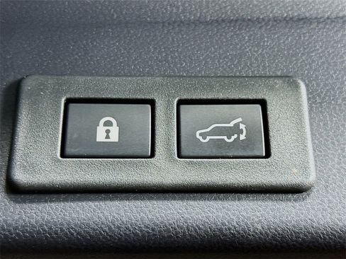 Certified 2024 Subaru Ascent Touring image 33