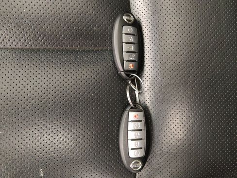 Used 2018 Nissan Murano Platinum AWD/4WD image 32