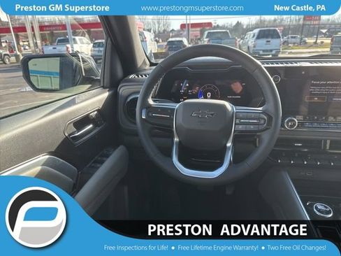 New 2026 Chevrolet Colorado ZR2 w/ Technology Package AWD/4WD image 15