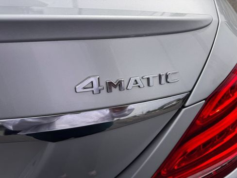 Used 2017 Mercedes-Benz C 300 4MATIC Sedan image 9