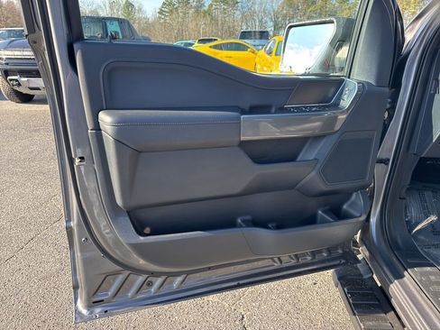 Used 2022 Ford F150 XLT w/ Equipment Group 302A High image 25