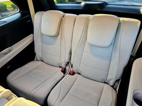 Certified 2024 Mercedes-Benz GLS 450 4MATIC image 26