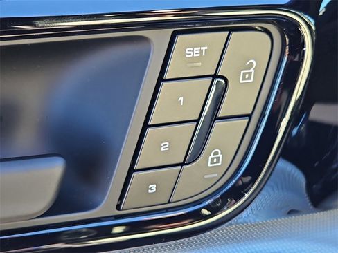 New 2026 Porsche Panamera 4 image 20