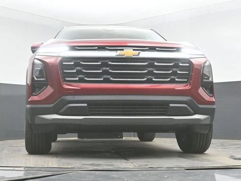 New 2026 Chevrolet Equinox LT w/ Convenience Package II AWD/4WD image 43