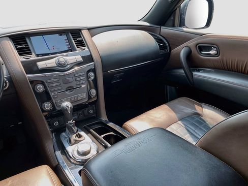 Used 2019 Nissan Armada Platinum w/ Captain's Chairs Package AWD/4WD image 25