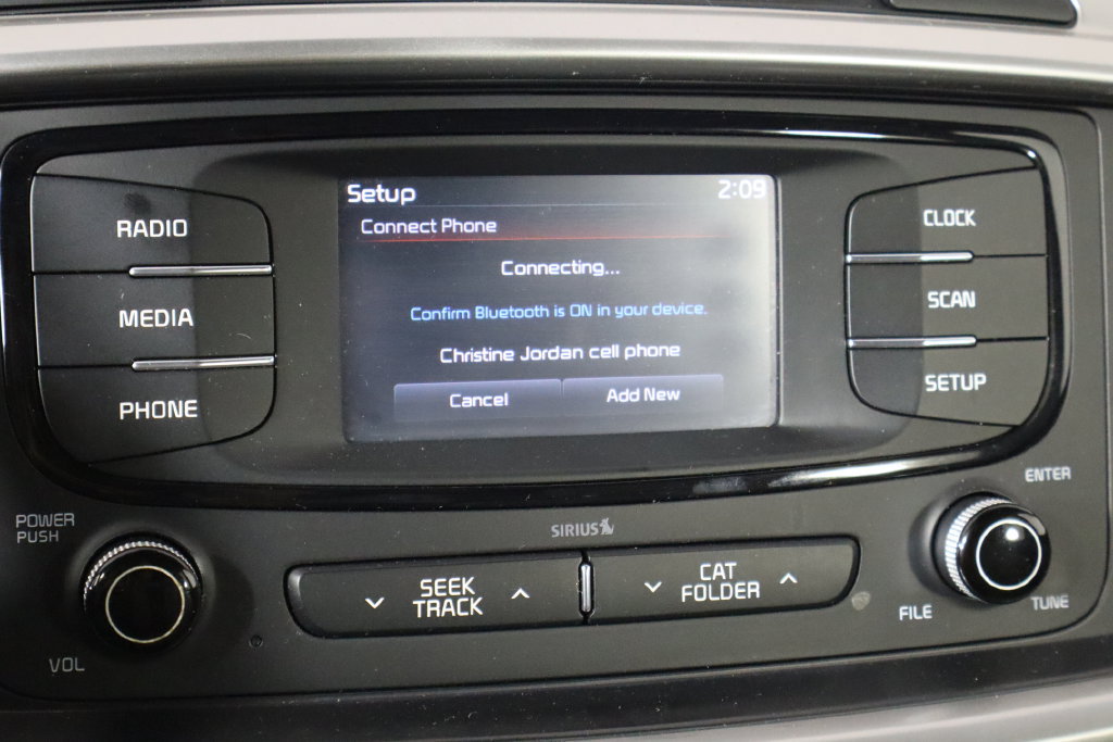 Used 2016 Kia Sorento AWD image 29